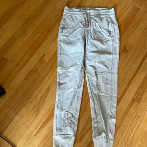 Athleta Headlands Hybrid Joggers - Size 8, tall